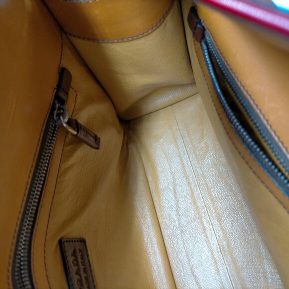 Authentic Prada Brown Leather Hand Bag mn420-121425 - Picture 13 of 16
